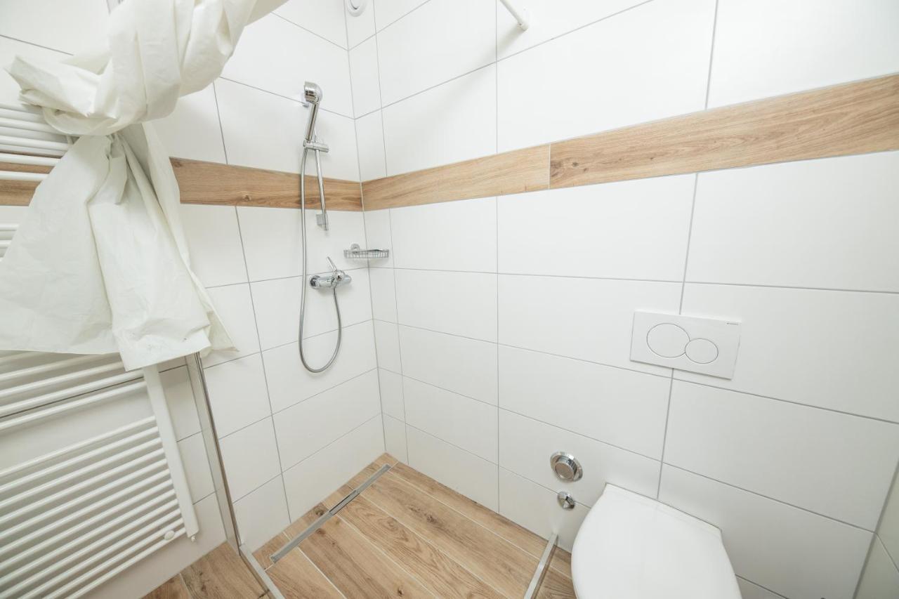 Appartement Haus Astoria à Saas-Grund Extérieur photo