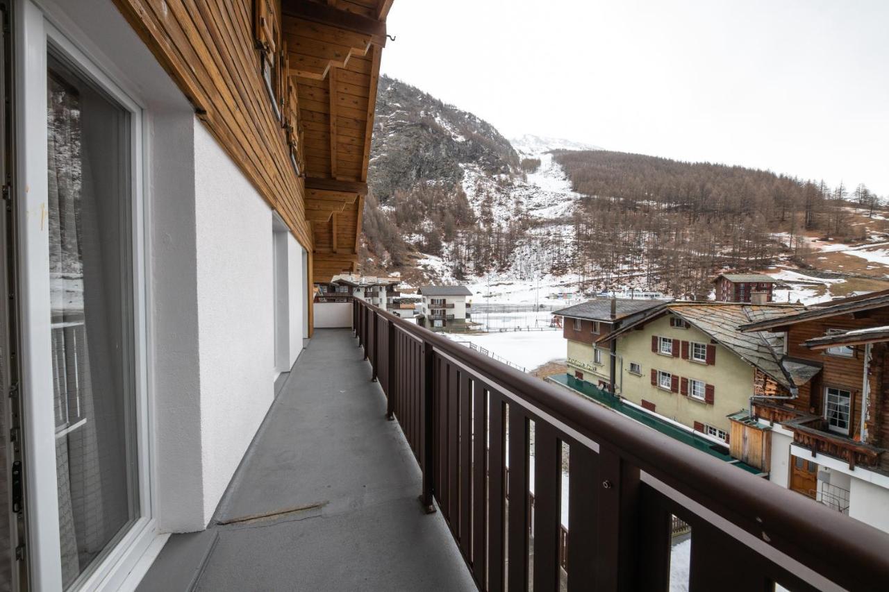 Appartement Haus Astoria à Saas-Grund Extérieur photo
