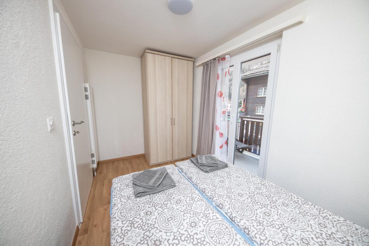 Appartement Haus Astoria à Saas-Grund Extérieur photo
